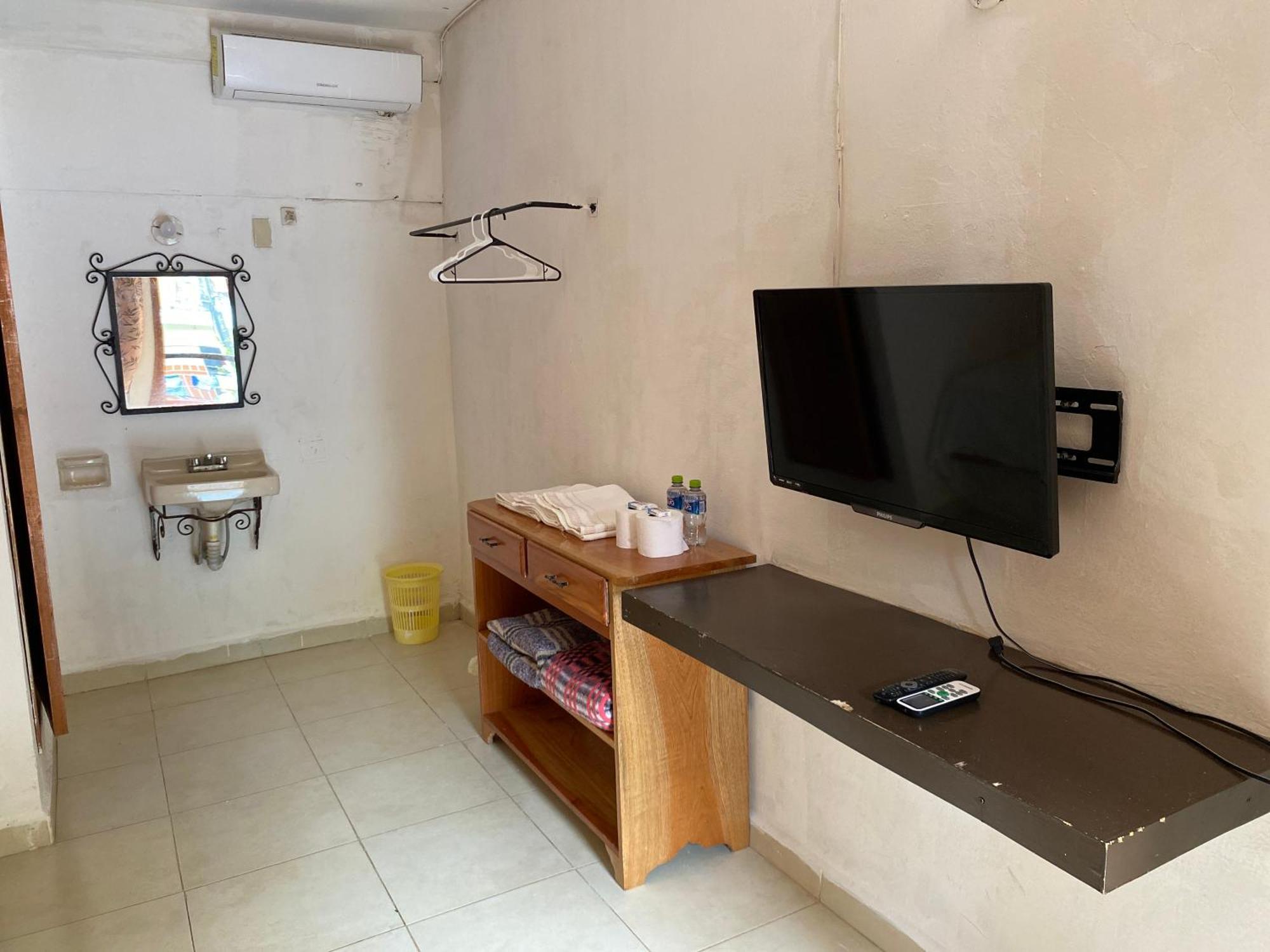 Hotel Posada La Canada Palenque Ngoại thất bức ảnh